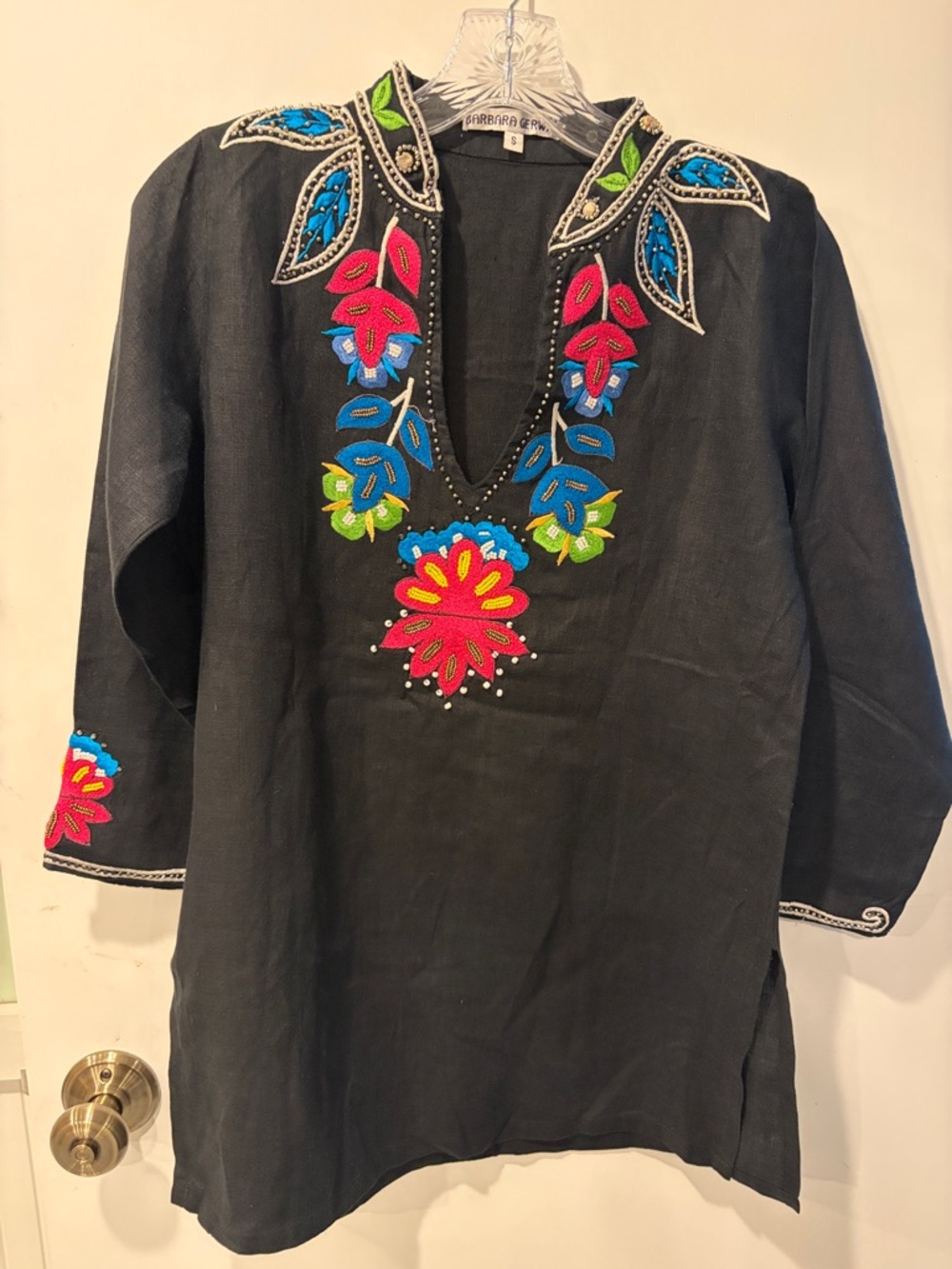 Barbara Gerwit Black Embroidered Tunic with Bright Floral Accents S long sleeve